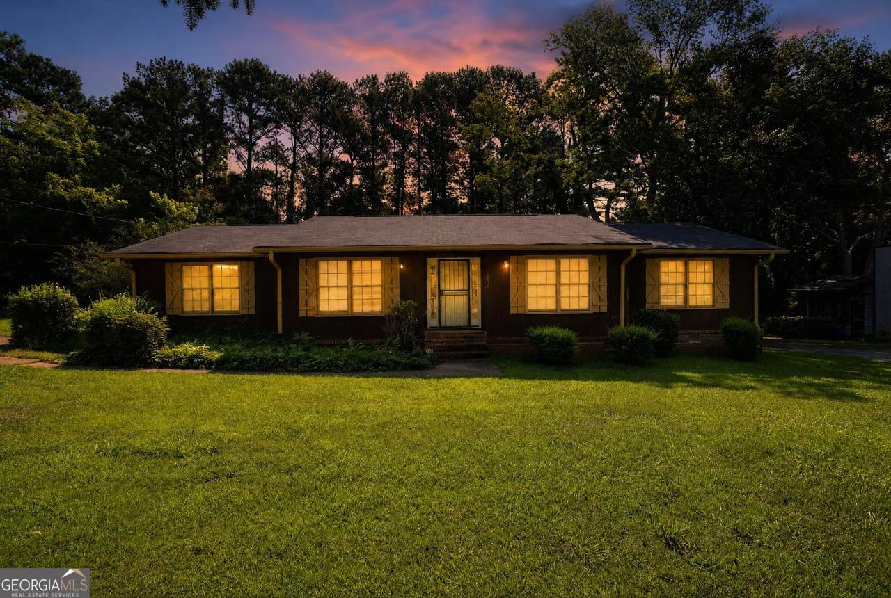 3560 Dogwood Farm Road - Photo 1