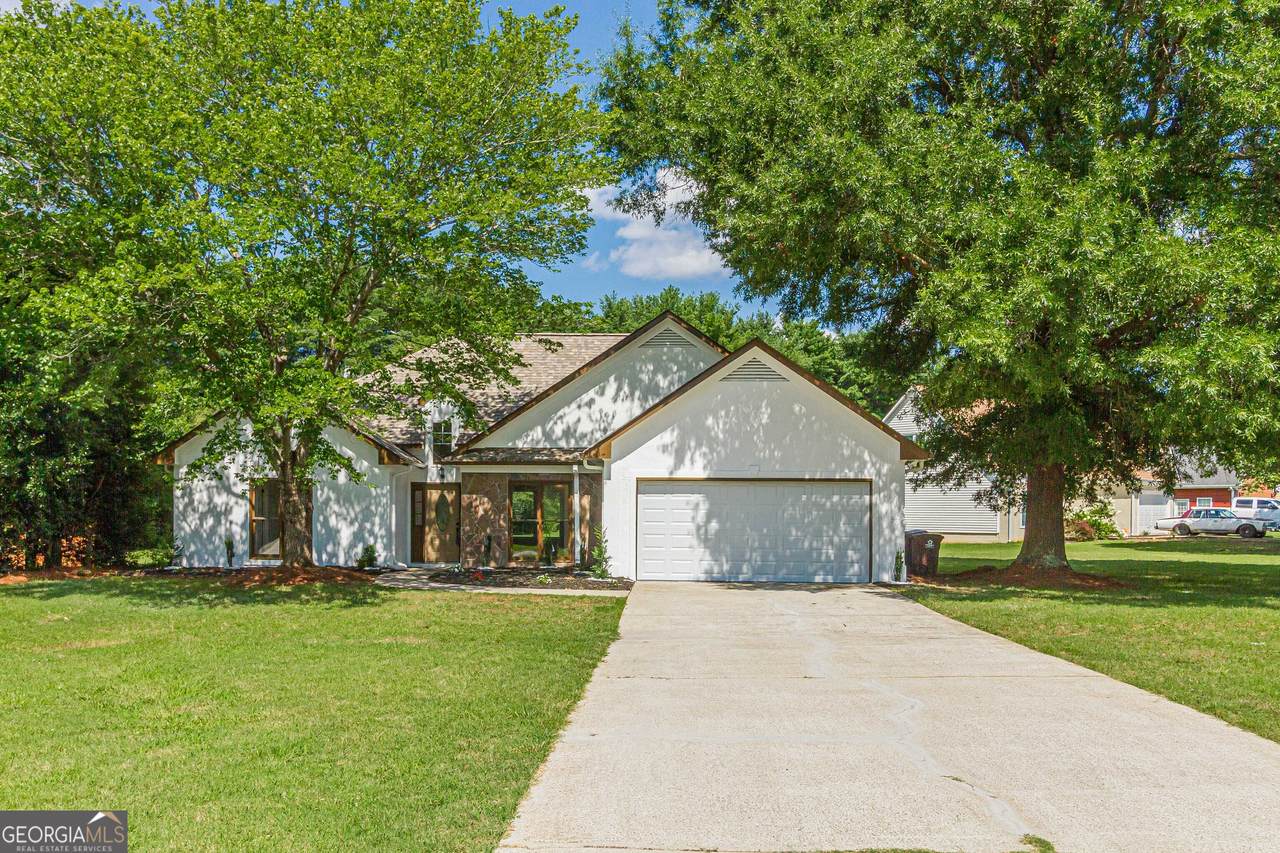 100 Winslow Court - Photo 1