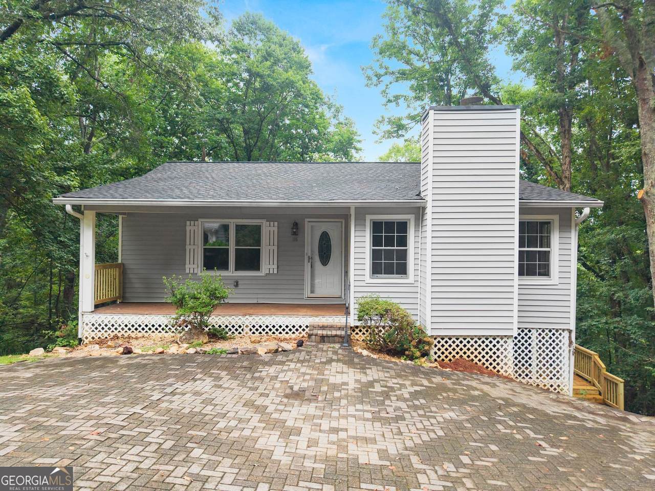 195 Golden Avenue - Photo 1