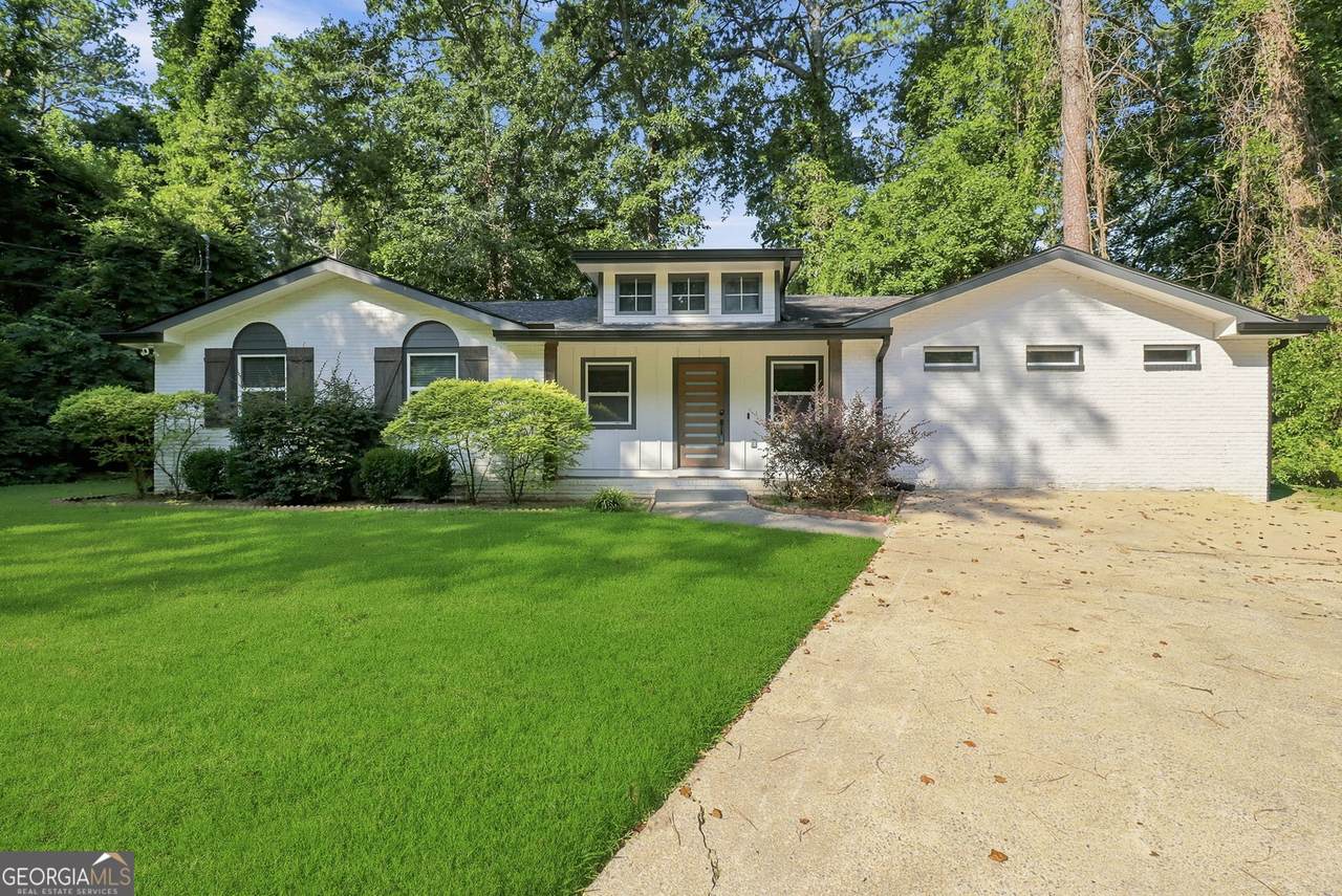 1143 Westmont Road - Photo 1