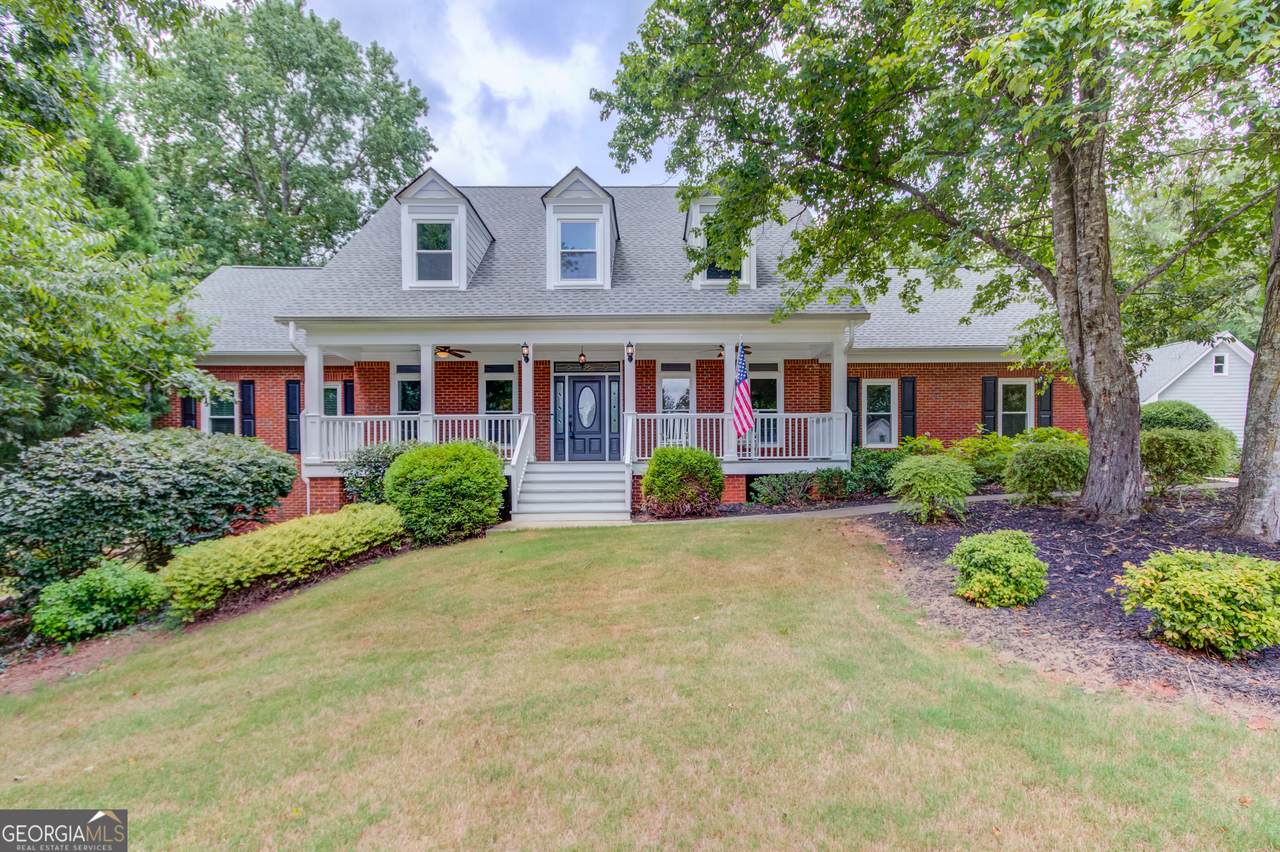185 Woodland Terrace - Photo 1