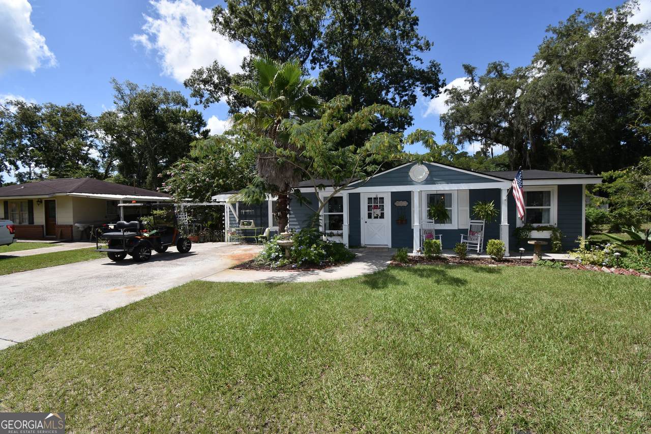 105 Gunter Street - Photo 1