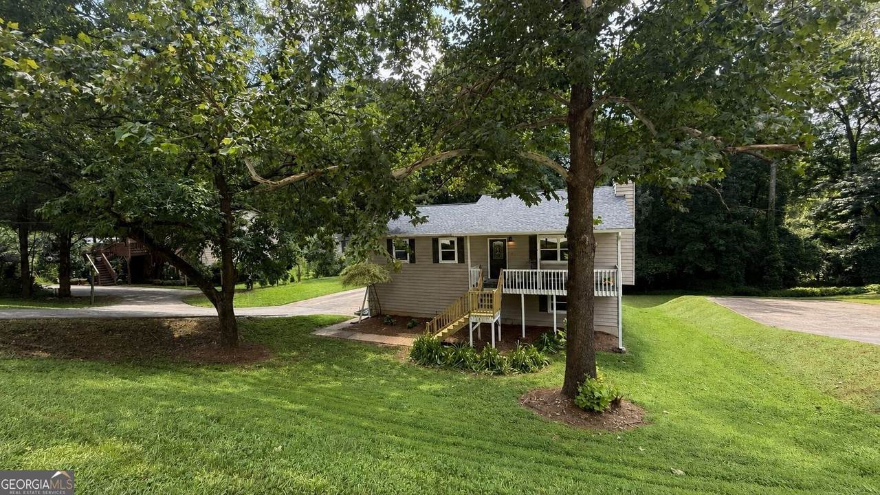 205 Shallowford Road - Photo 1