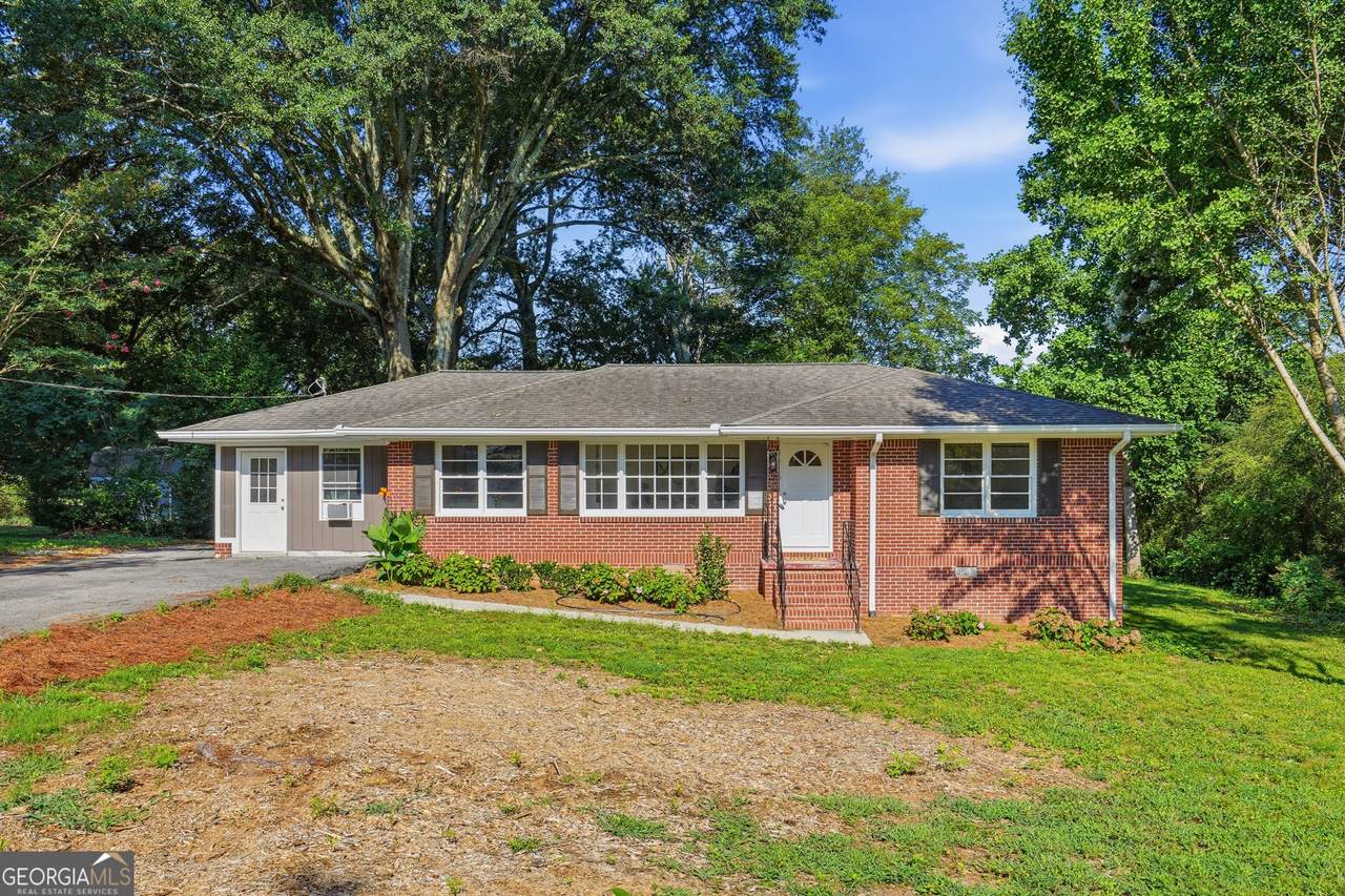 2675 Fraser Road - Photo 1