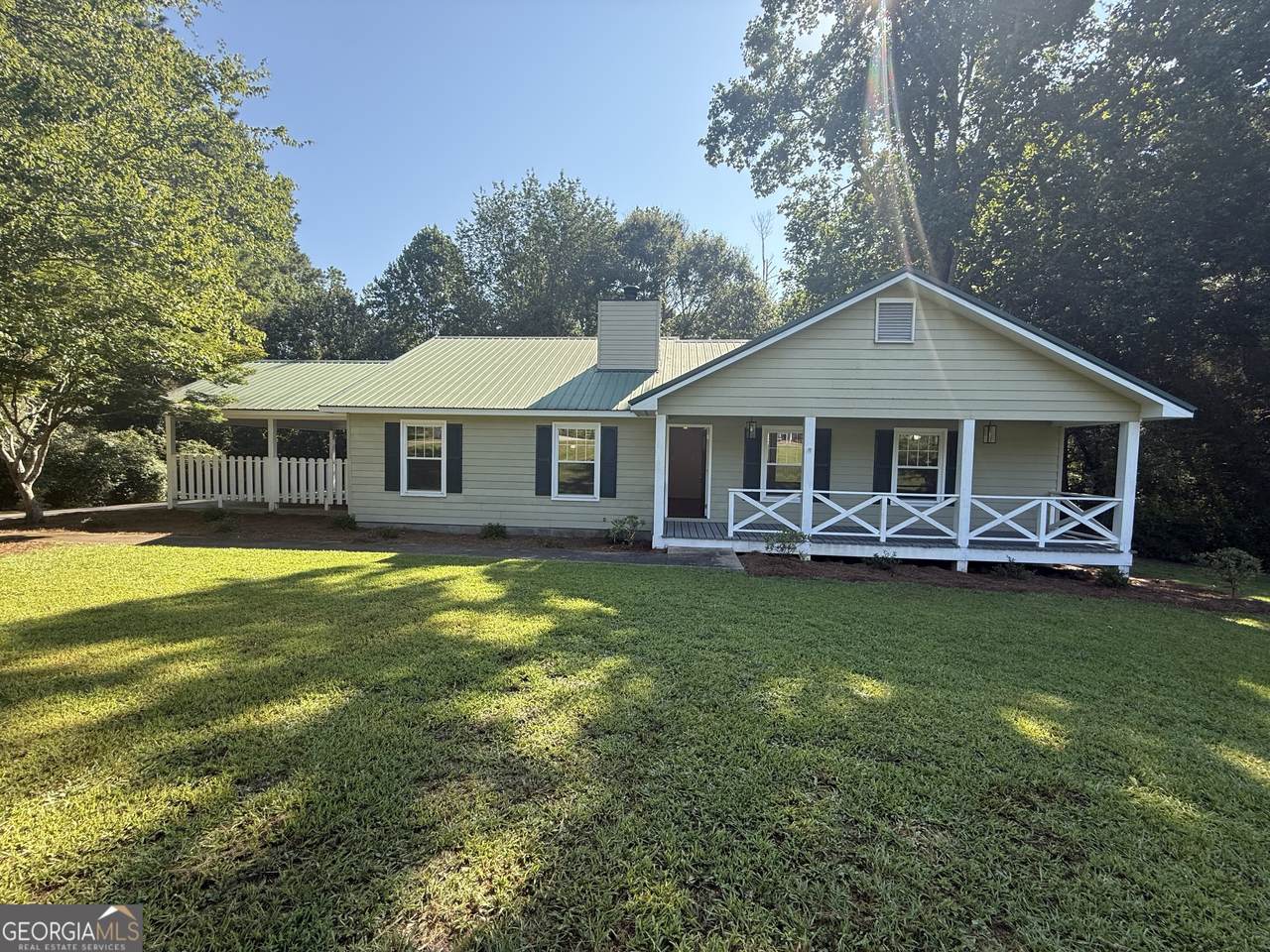 508 Merrill Lane - Photo 1