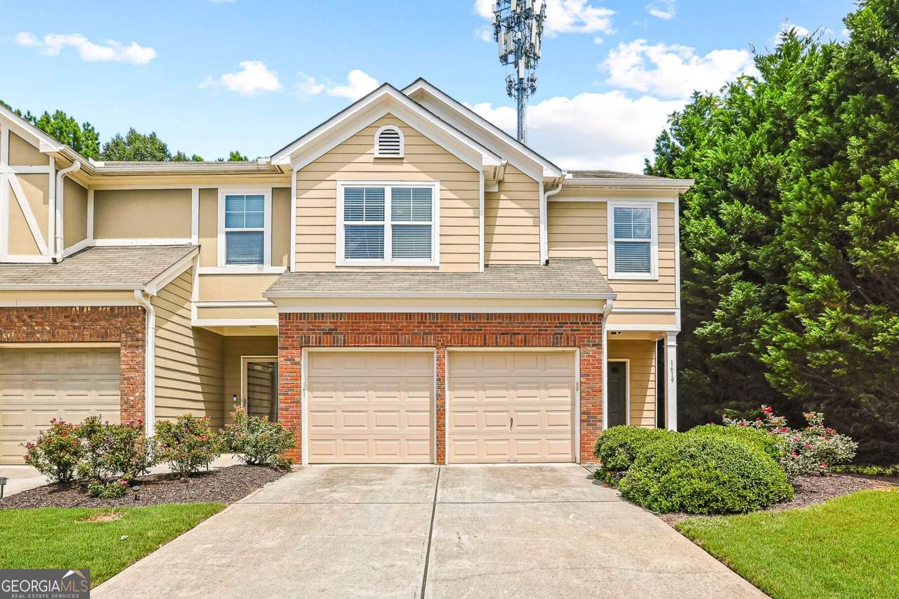 1619 Park Brooke Circle - Photo 1