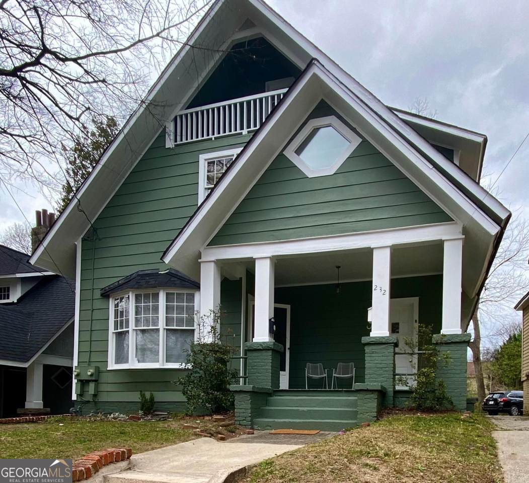 232 Sydney Street - Photo 1