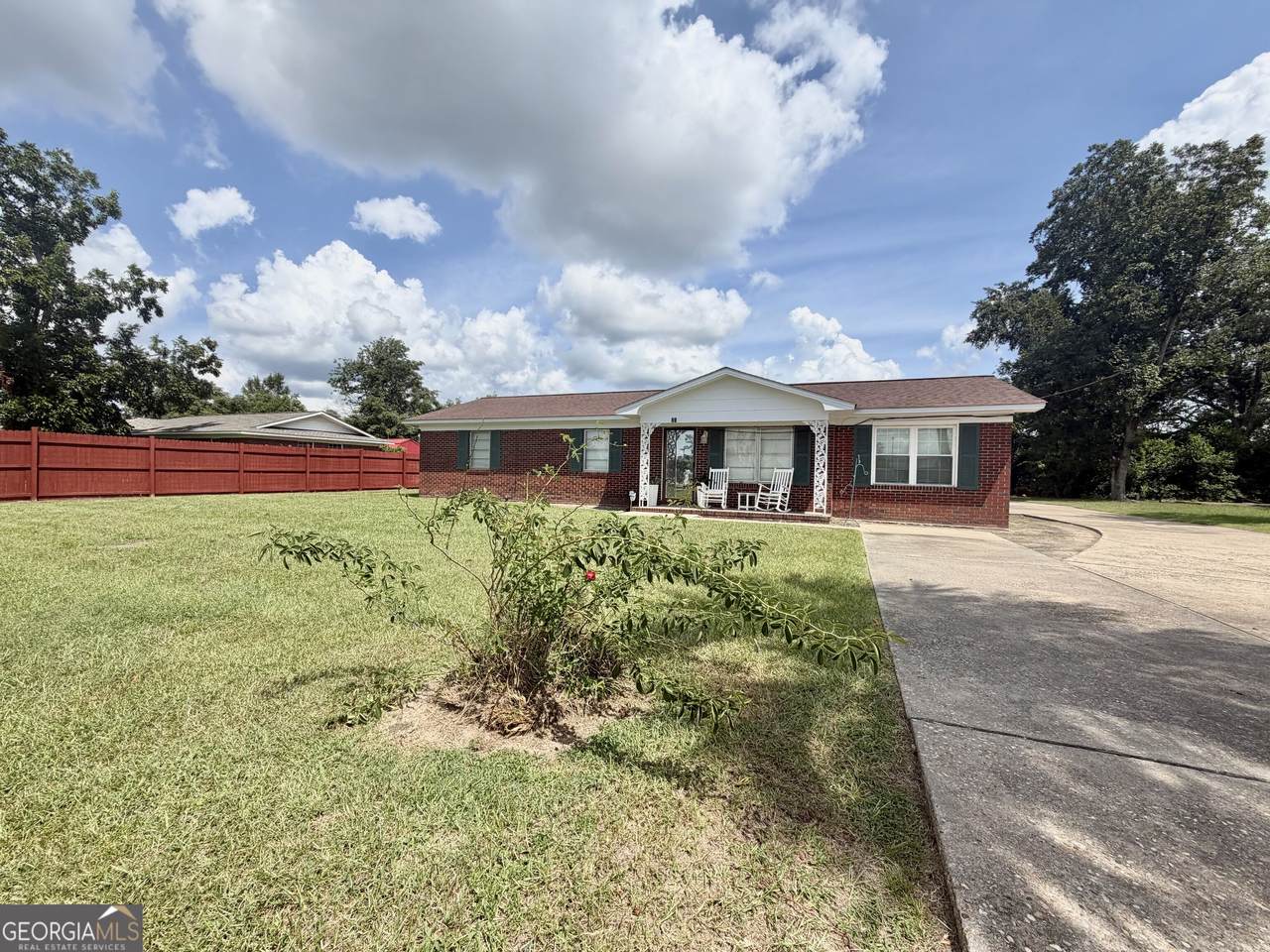 76 Burkett's Ferry Road - Photo 1