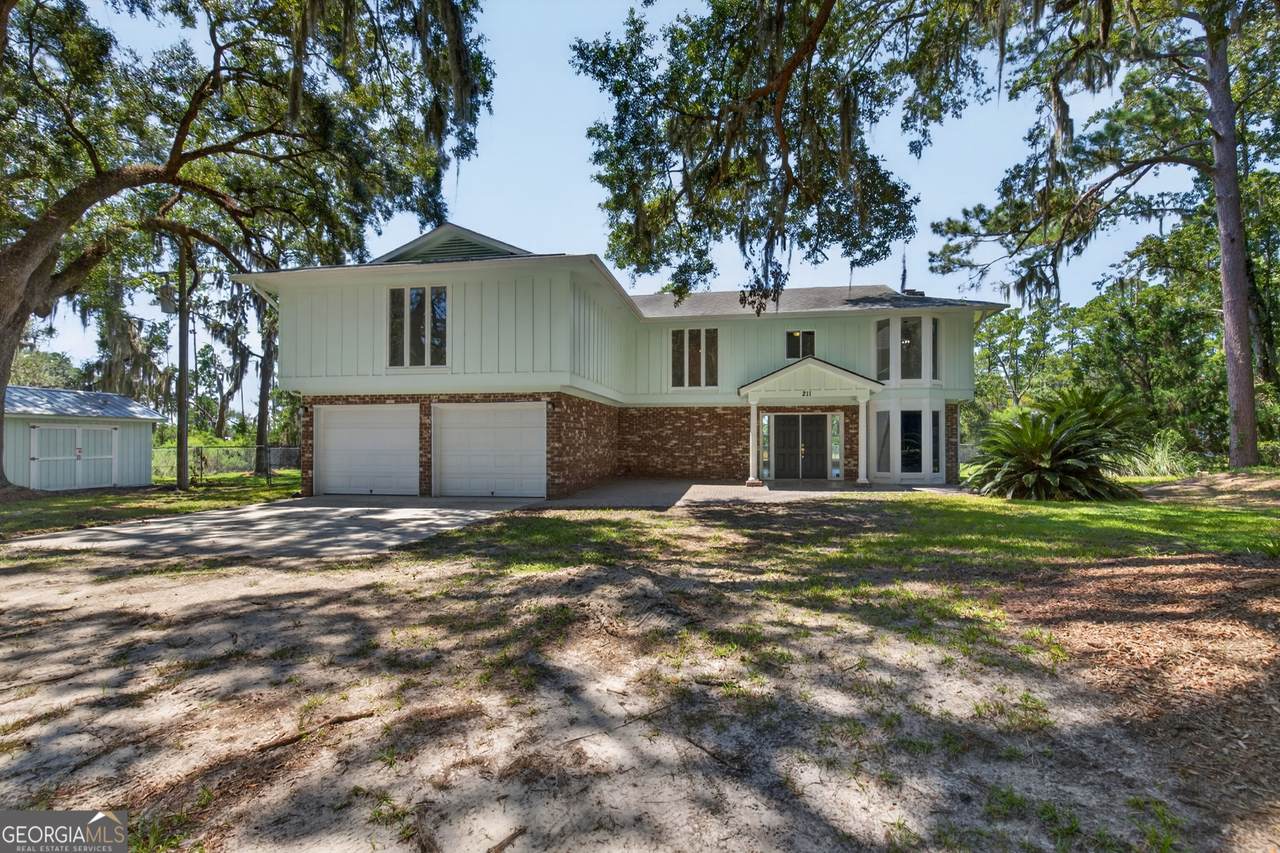 211 Tideland Drive - Photo 1