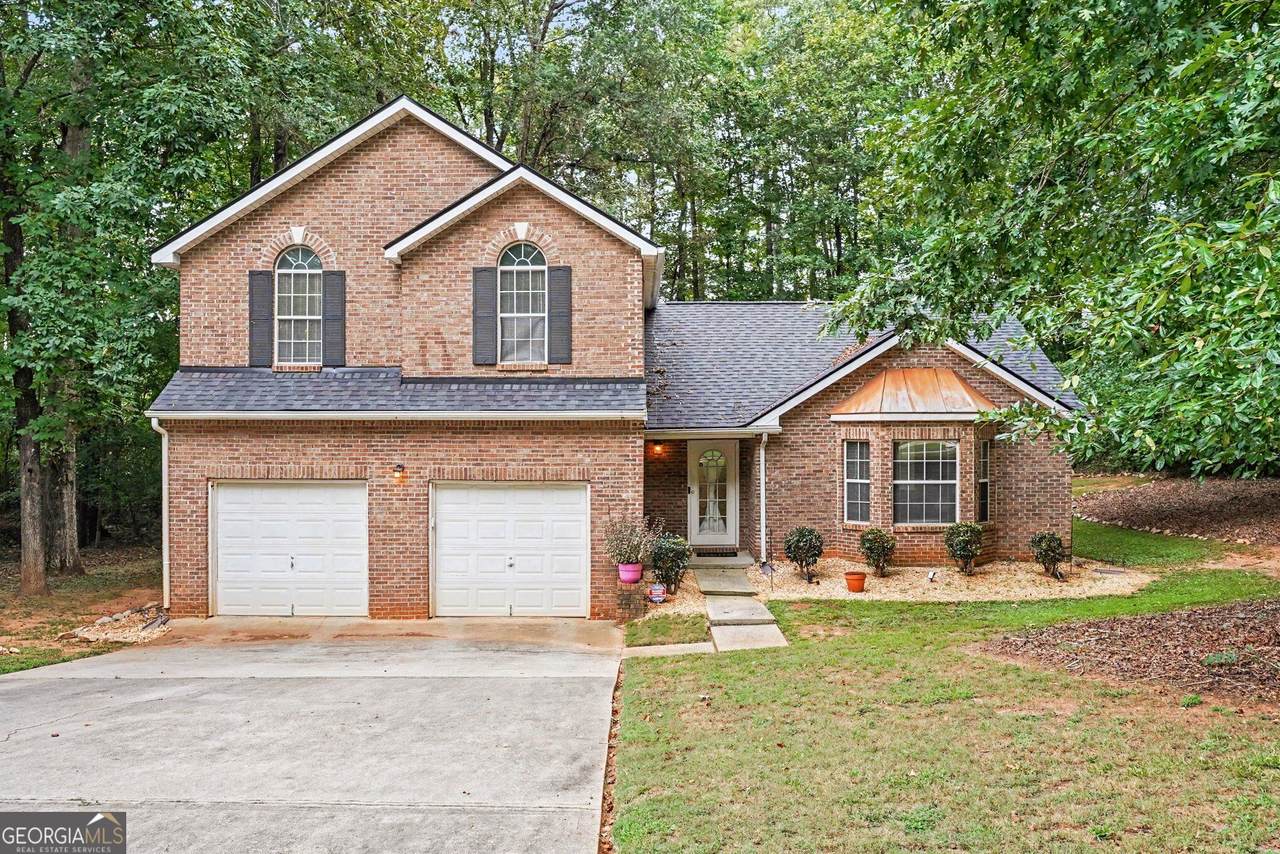 105 Ashtonbrook Drive - Photo 1