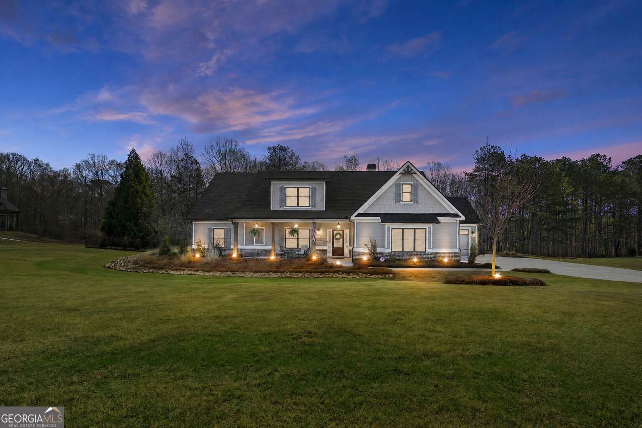 2128 Stonegate Way - Photo 1