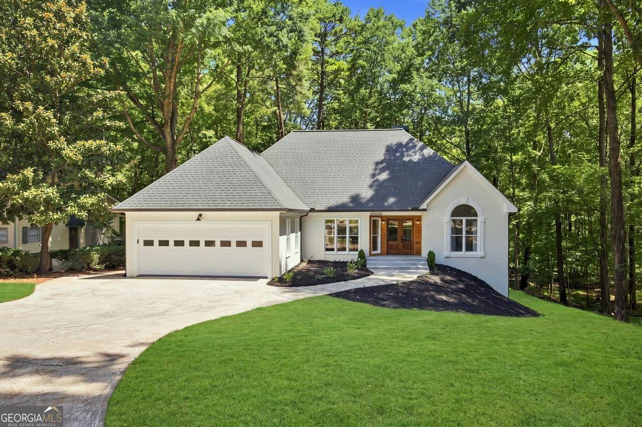 3140 Carlton Road - Photo 1