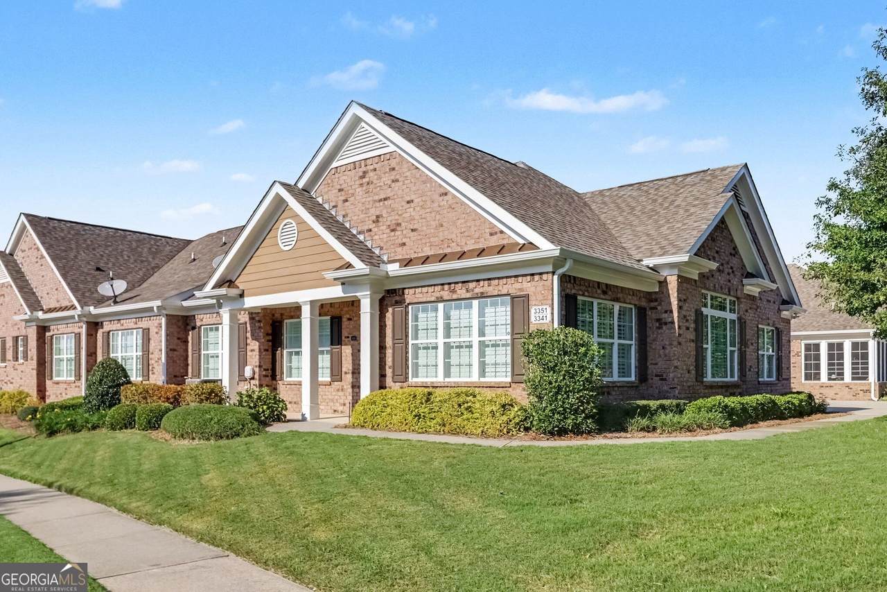 3341 Lindenridge Drive - Photo 1