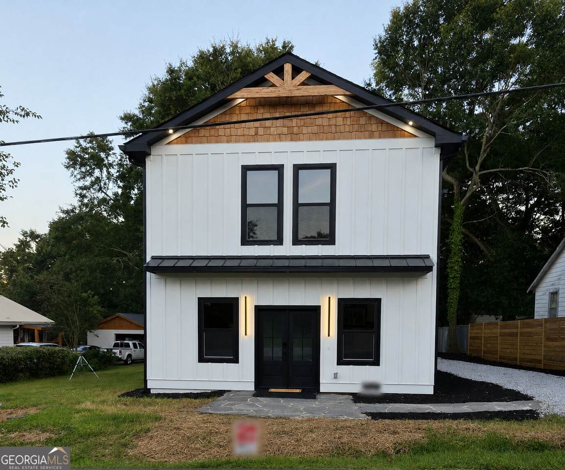 254 Victoria Street - Photo 1
