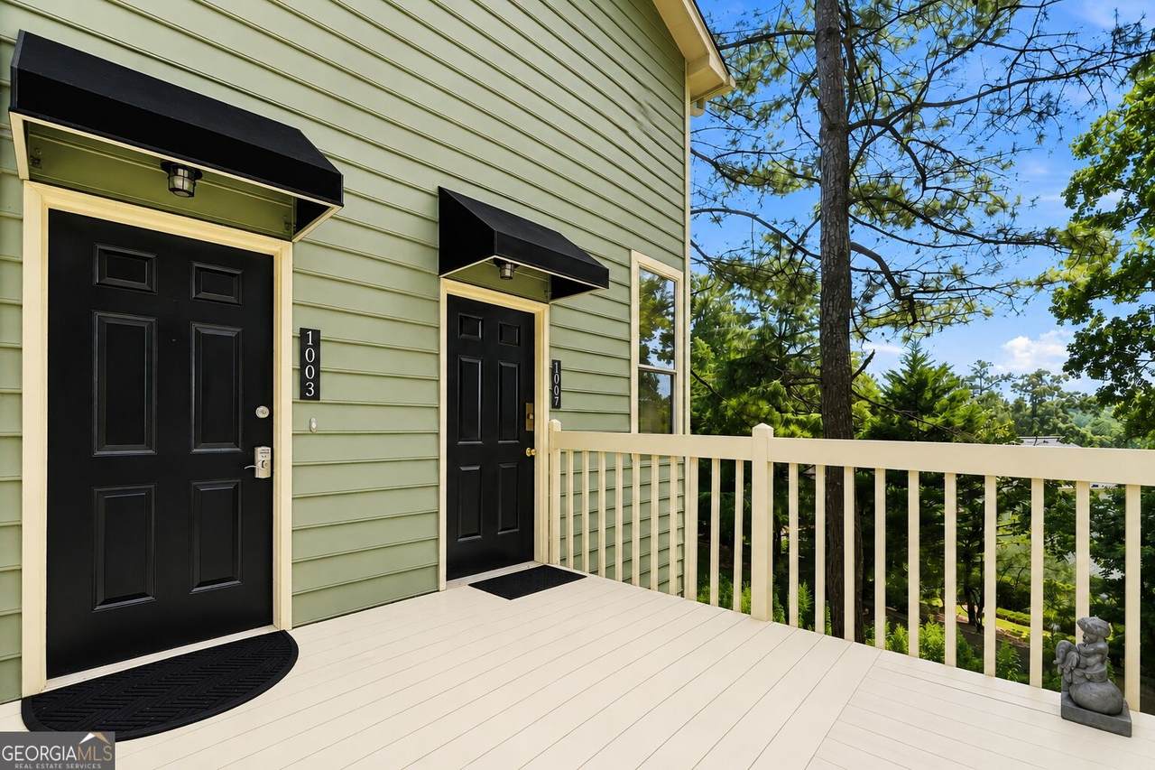 1003 Canyon Point Circle - Photo 1