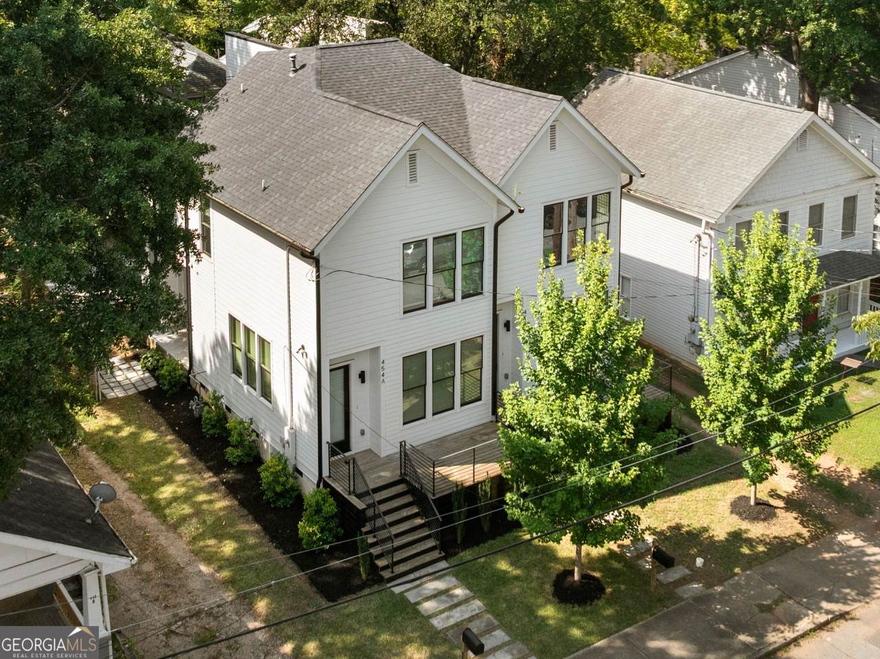 454 Calhoun Street - Photo 1