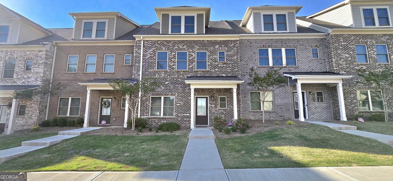 3608 Hidden Valley Circle - Photo 1