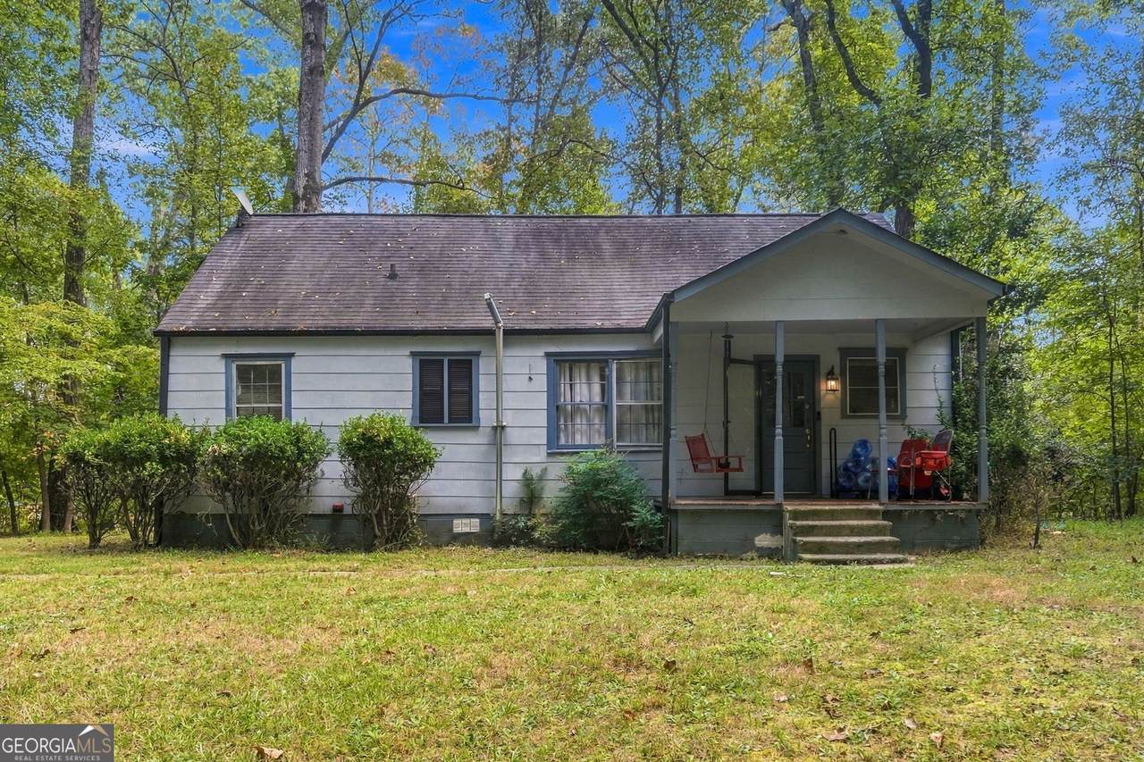 1580 Laird Road - Photo 1