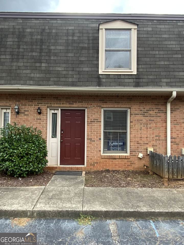 3925 Mountain View Road - Photo 1