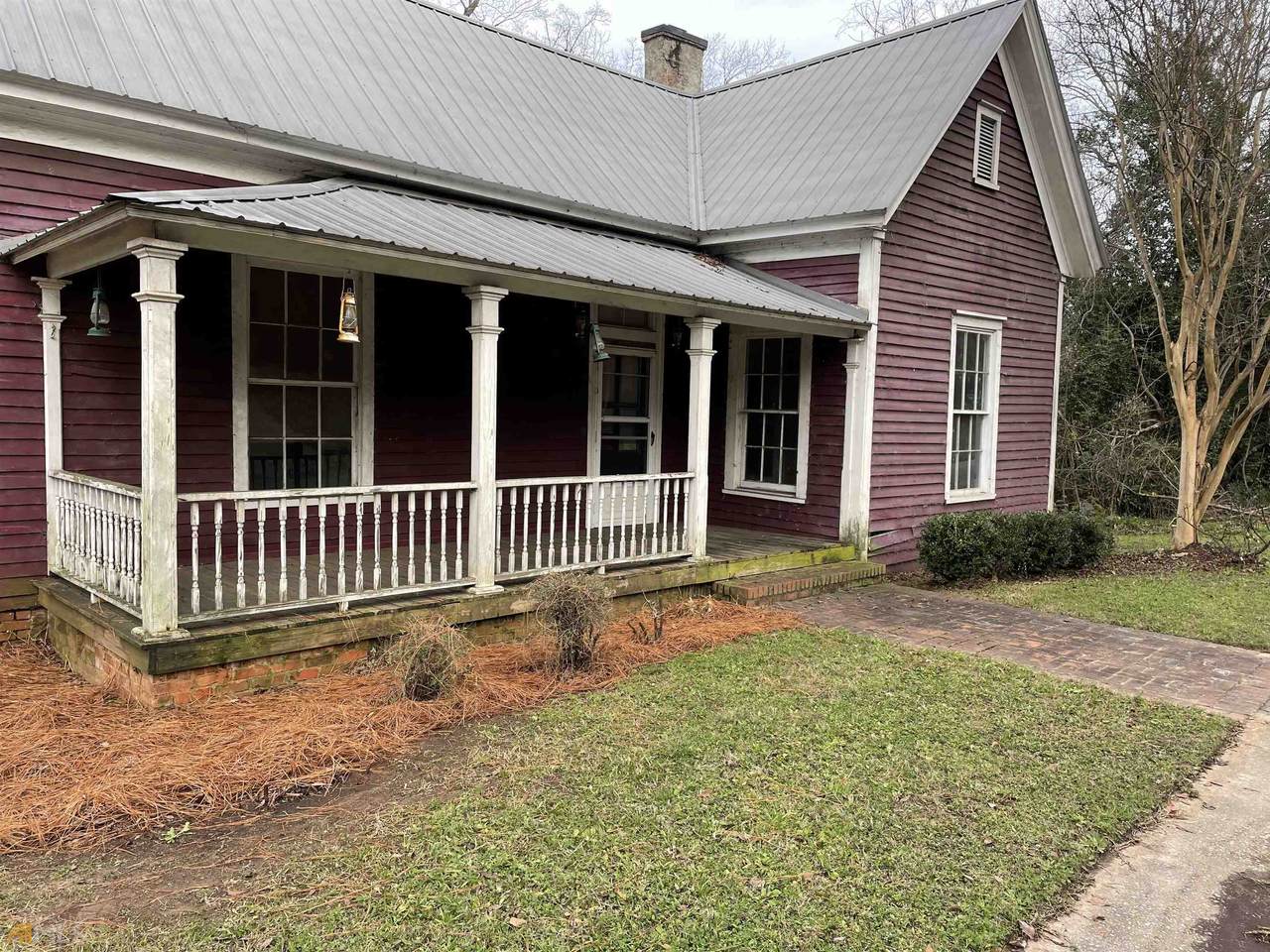 265 Warren St - Photo 1