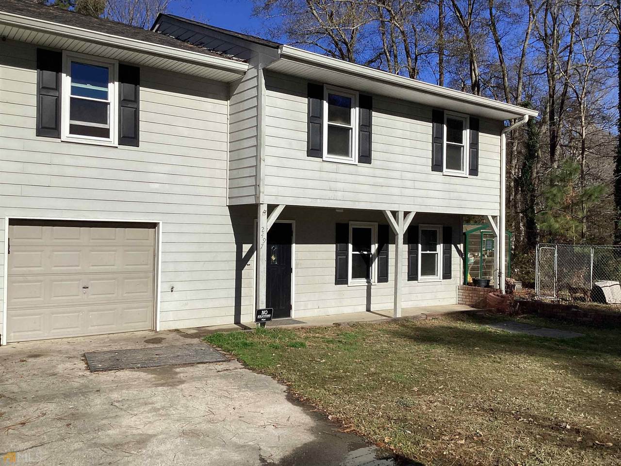 2497 Fairfield Circle - Photo 1