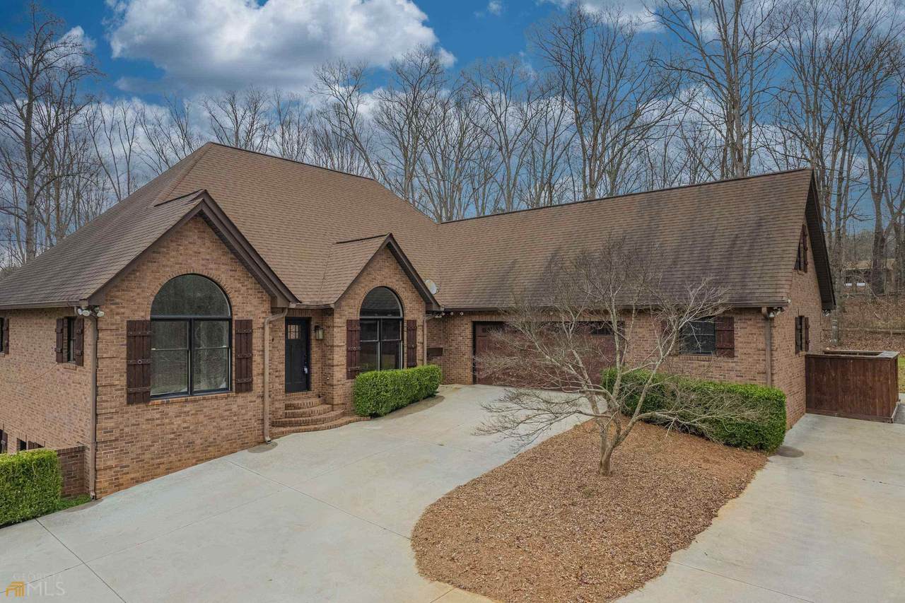 248 Tanglewood Dr S - Photo 1