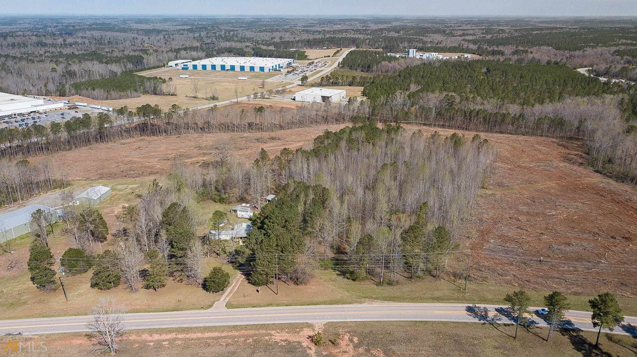 7418 Lone Oak Road - Photo 1