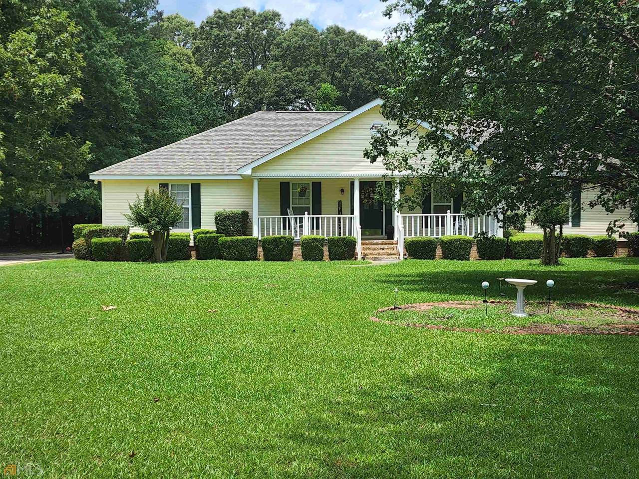 928 Plantation Drive - Photo 1