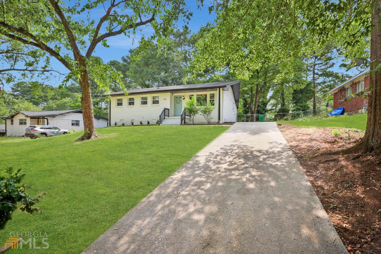 1930 Glenmar Drive - Photo 1