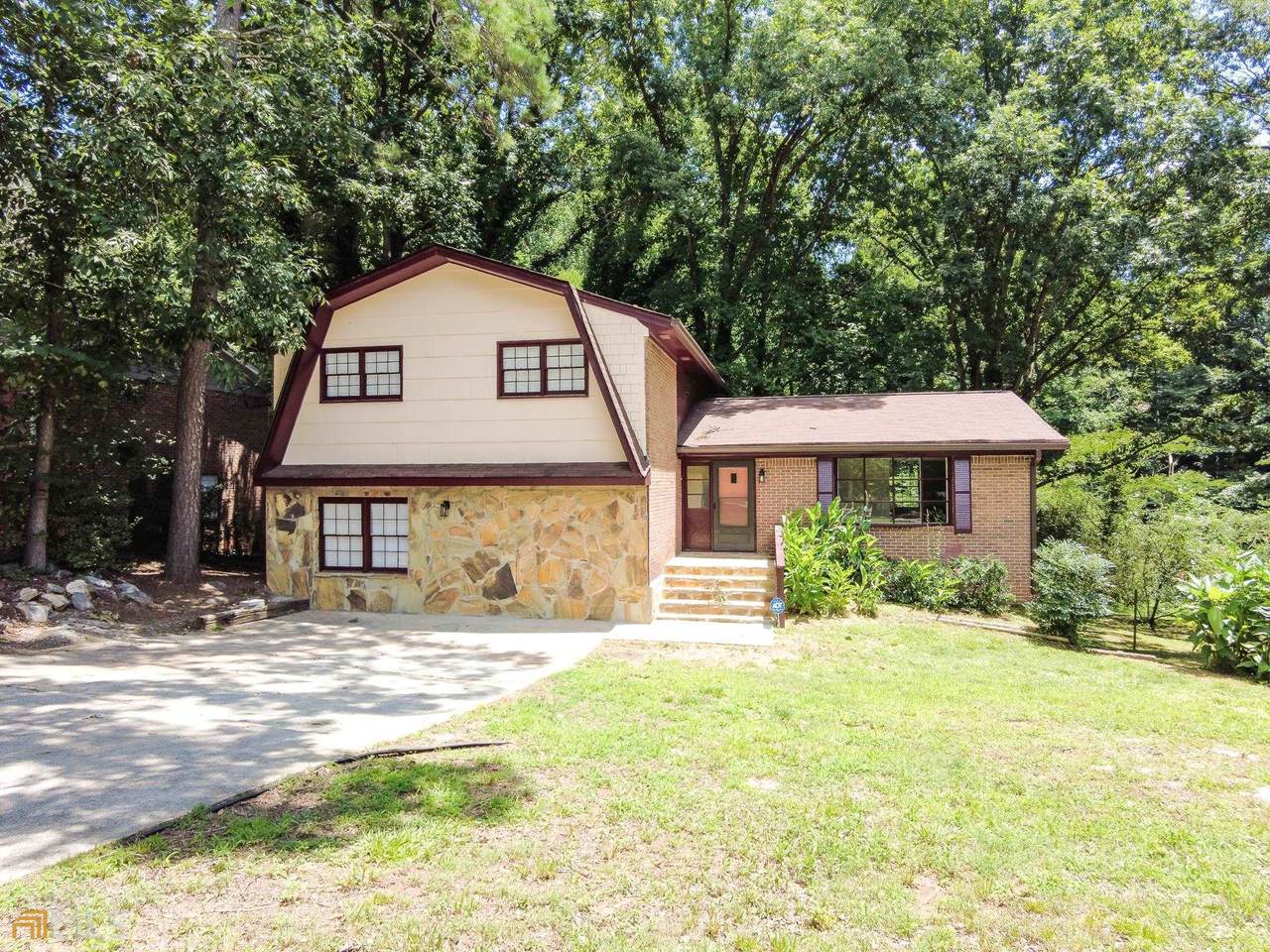 3087 Thrasher Circle - Photo 1
