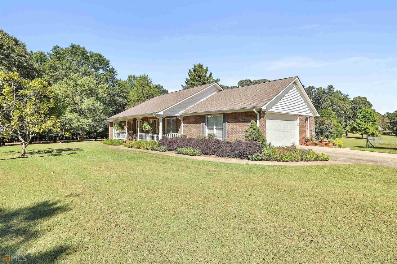 3954 Gordon Road - Photo 1