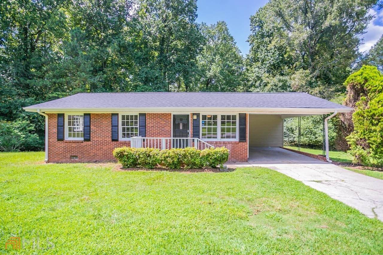3018 Lynncliff Drive - Photo 1