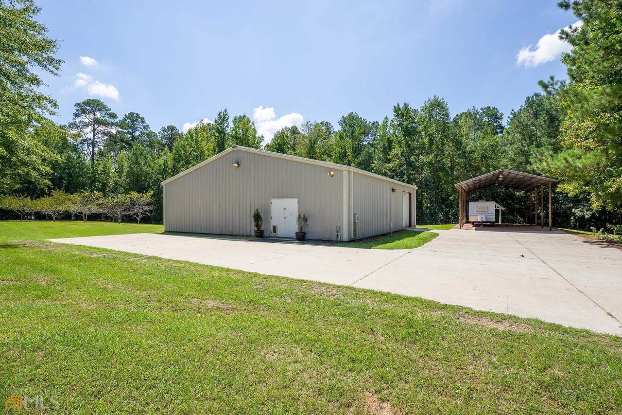 426 Davis Road - Photo 1