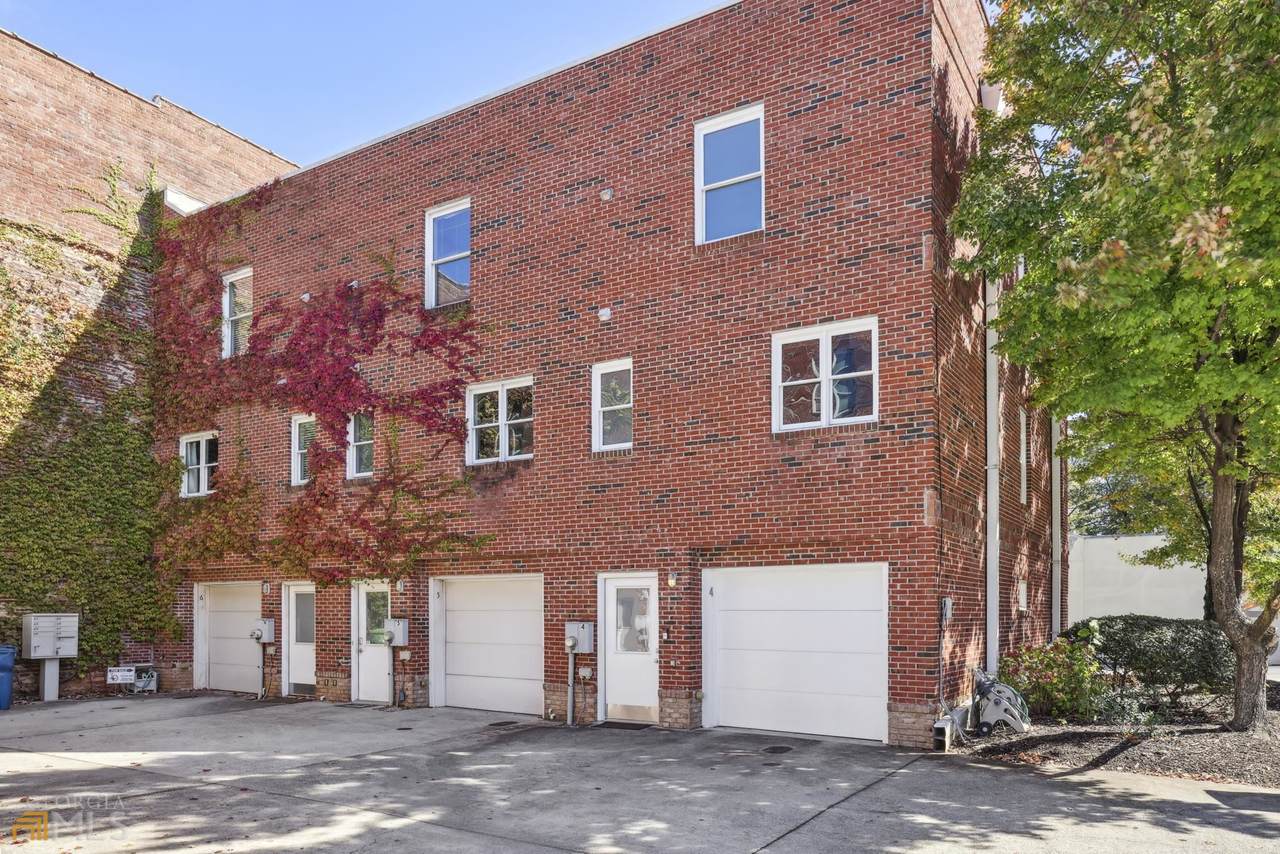 322 Peters Street - Photo 1