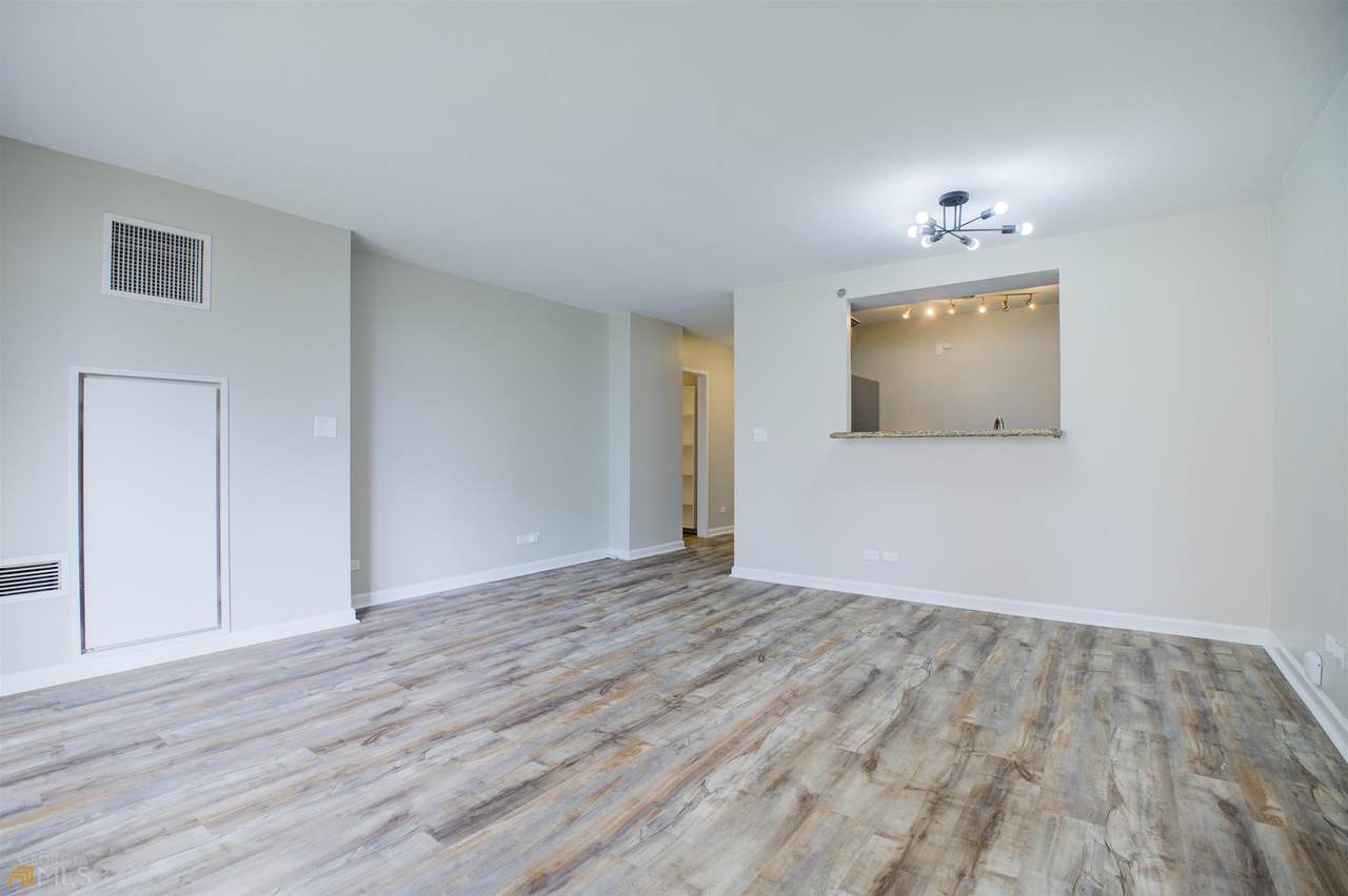 620 Peachtree Street - Photo 1