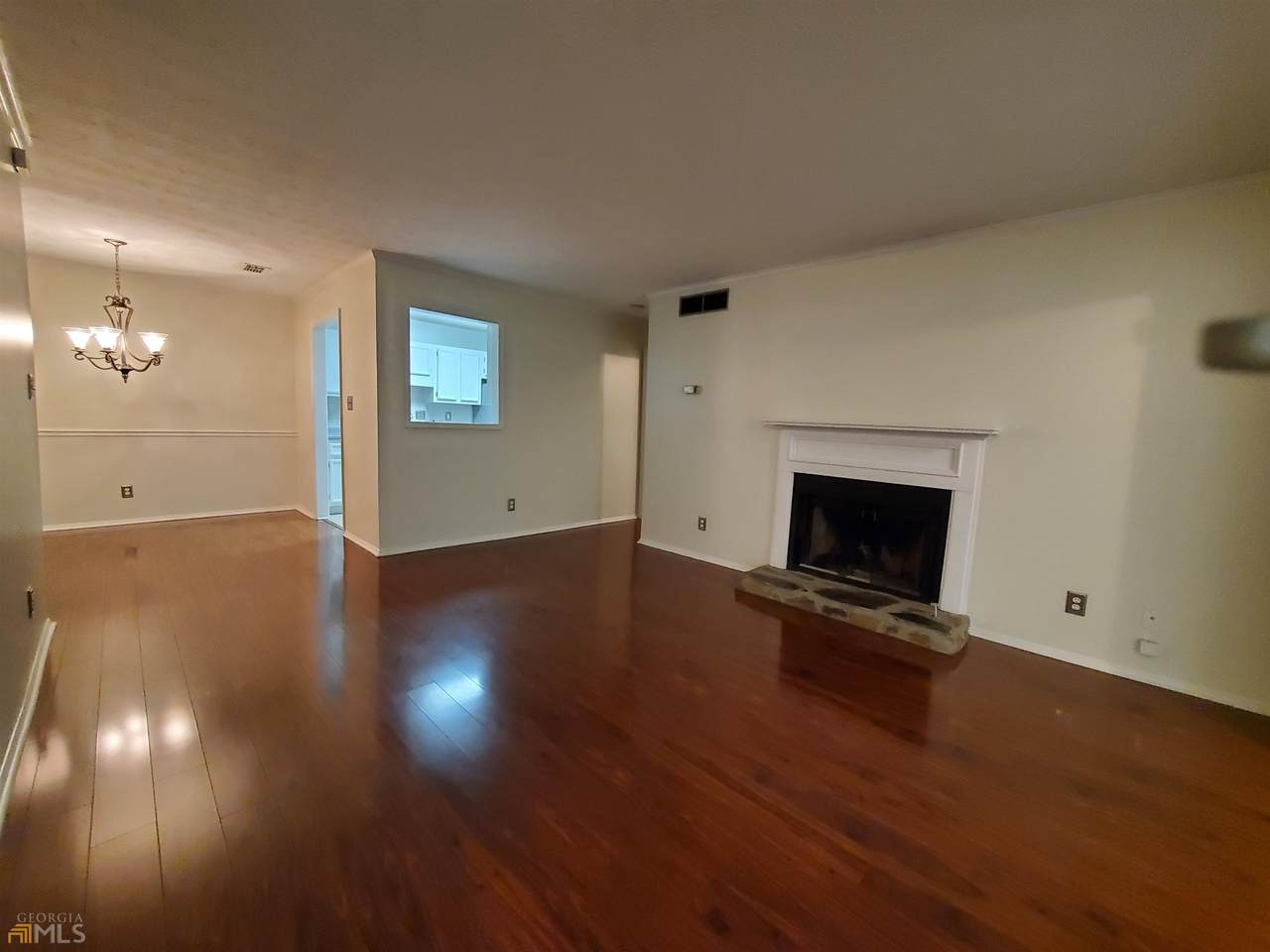 205 Country Park Drive - Photo 1