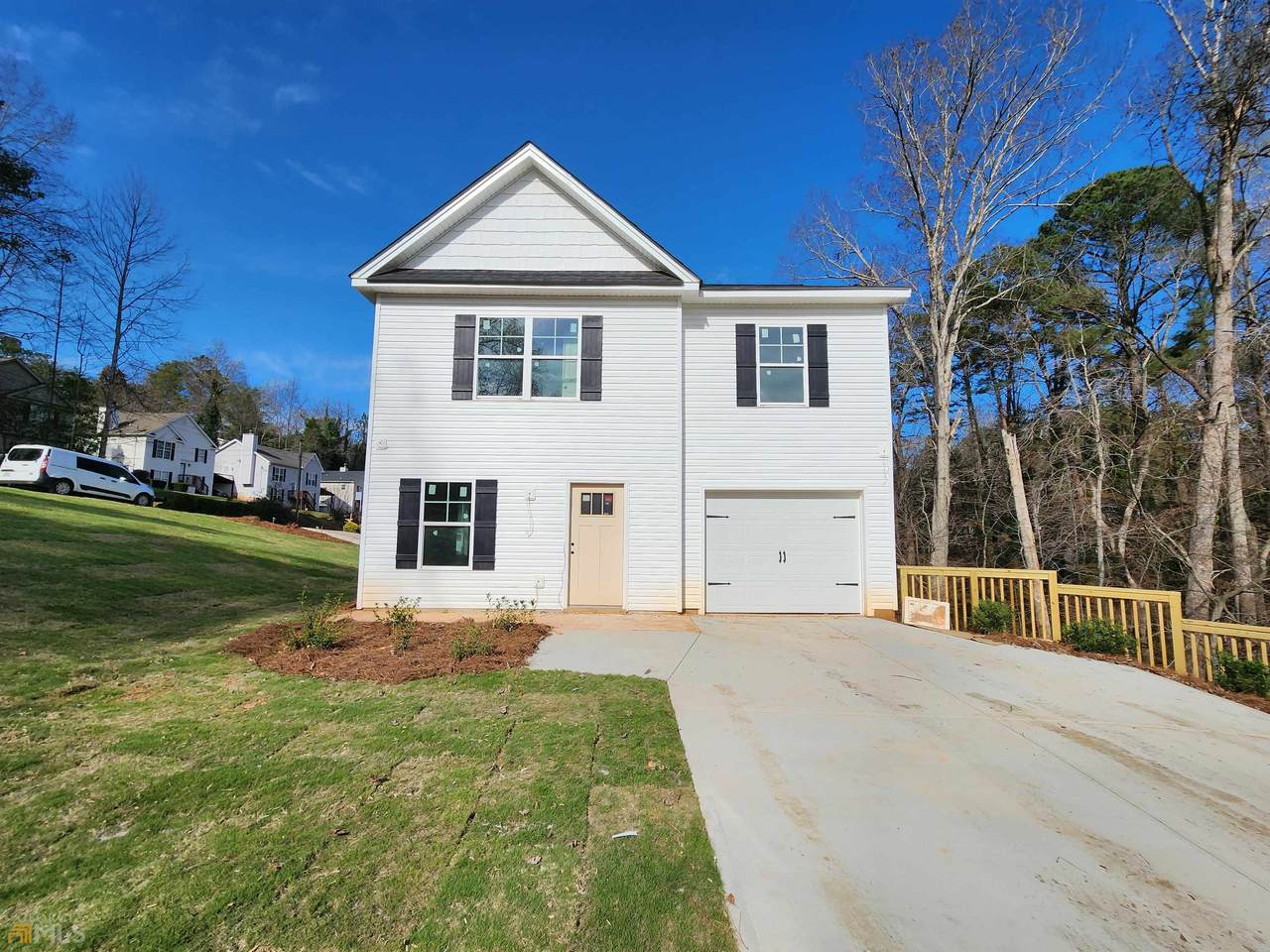 5280 Chrysler Drive - Photo 1