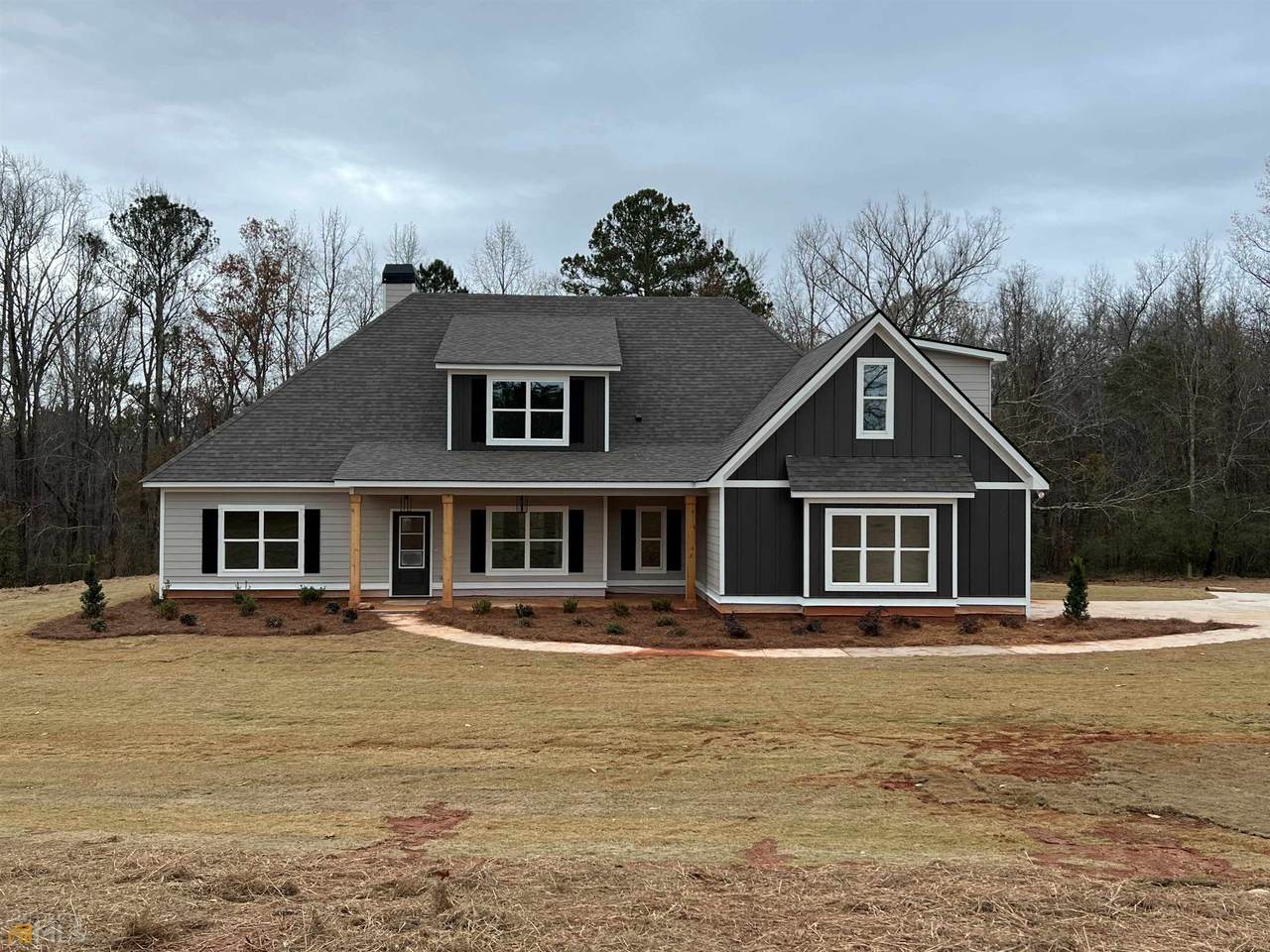 156 Lake Point Drive - Photo 1