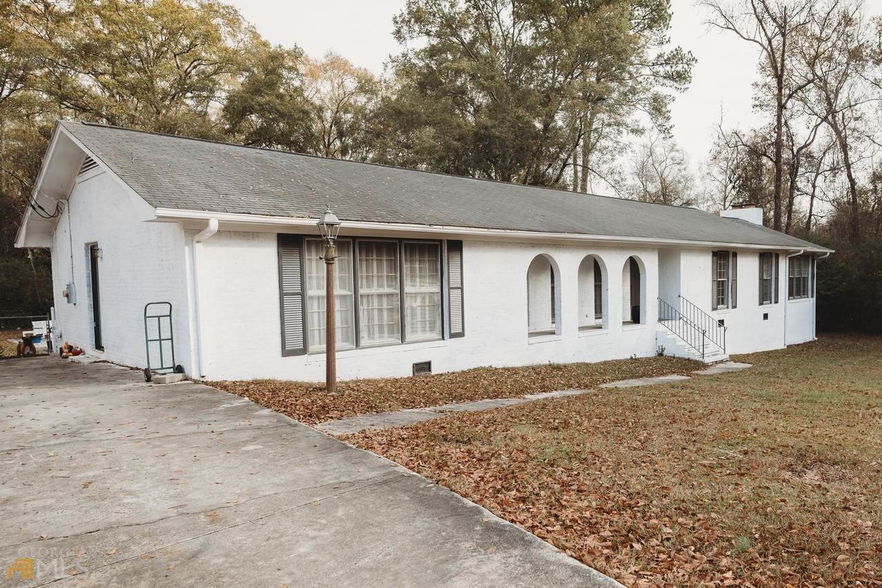 724 Holmes Street - Photo 1