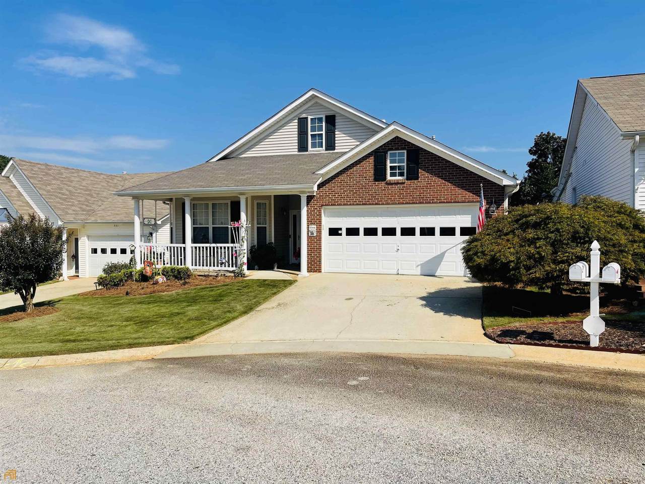 541 Blossom Trail - Photo 1
