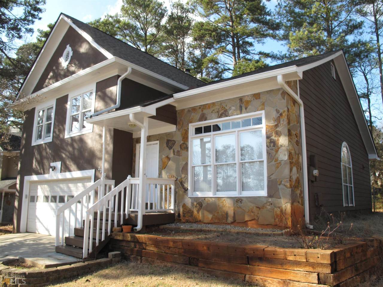 2390 Georgia Lane - Photo 1