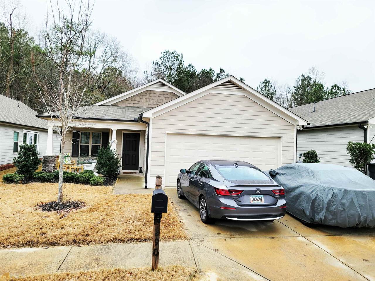 290 Eagles Parkway - Photo 1