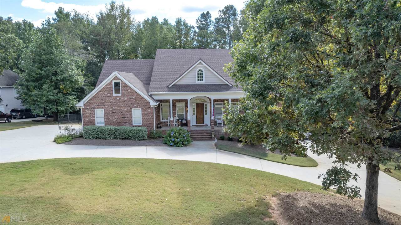 4622 Amber Drive - Photo 1