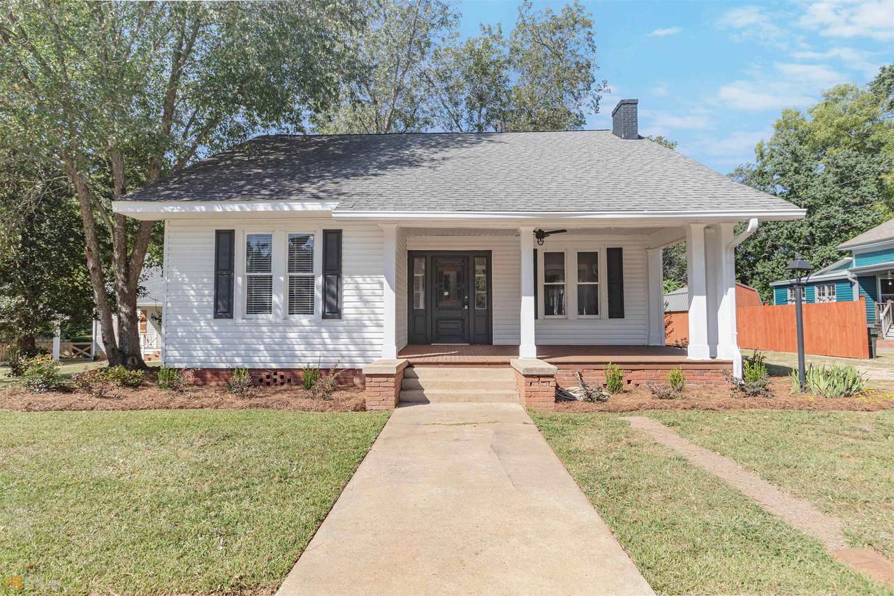 310 Howell Street - Photo 1