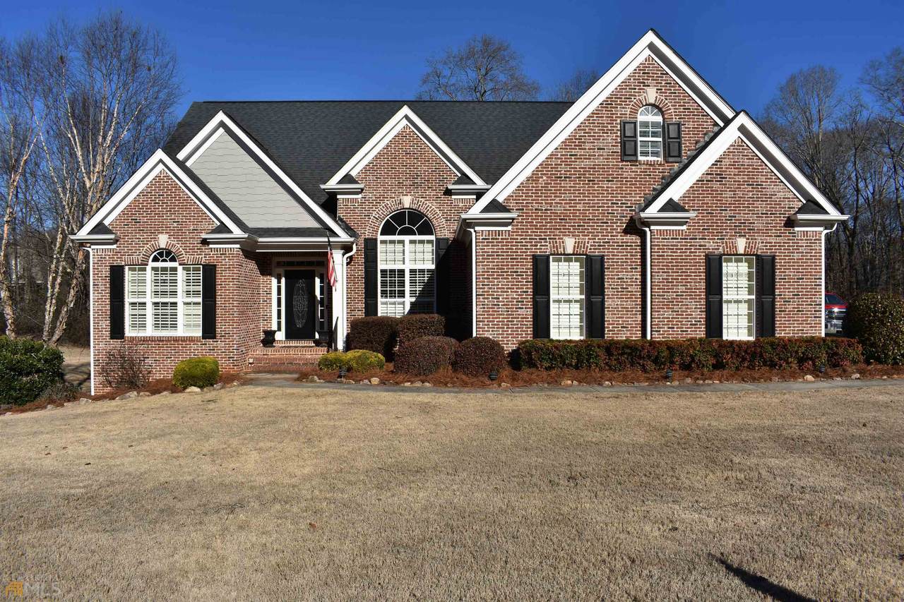 479 Summit View Drive - Photo 1