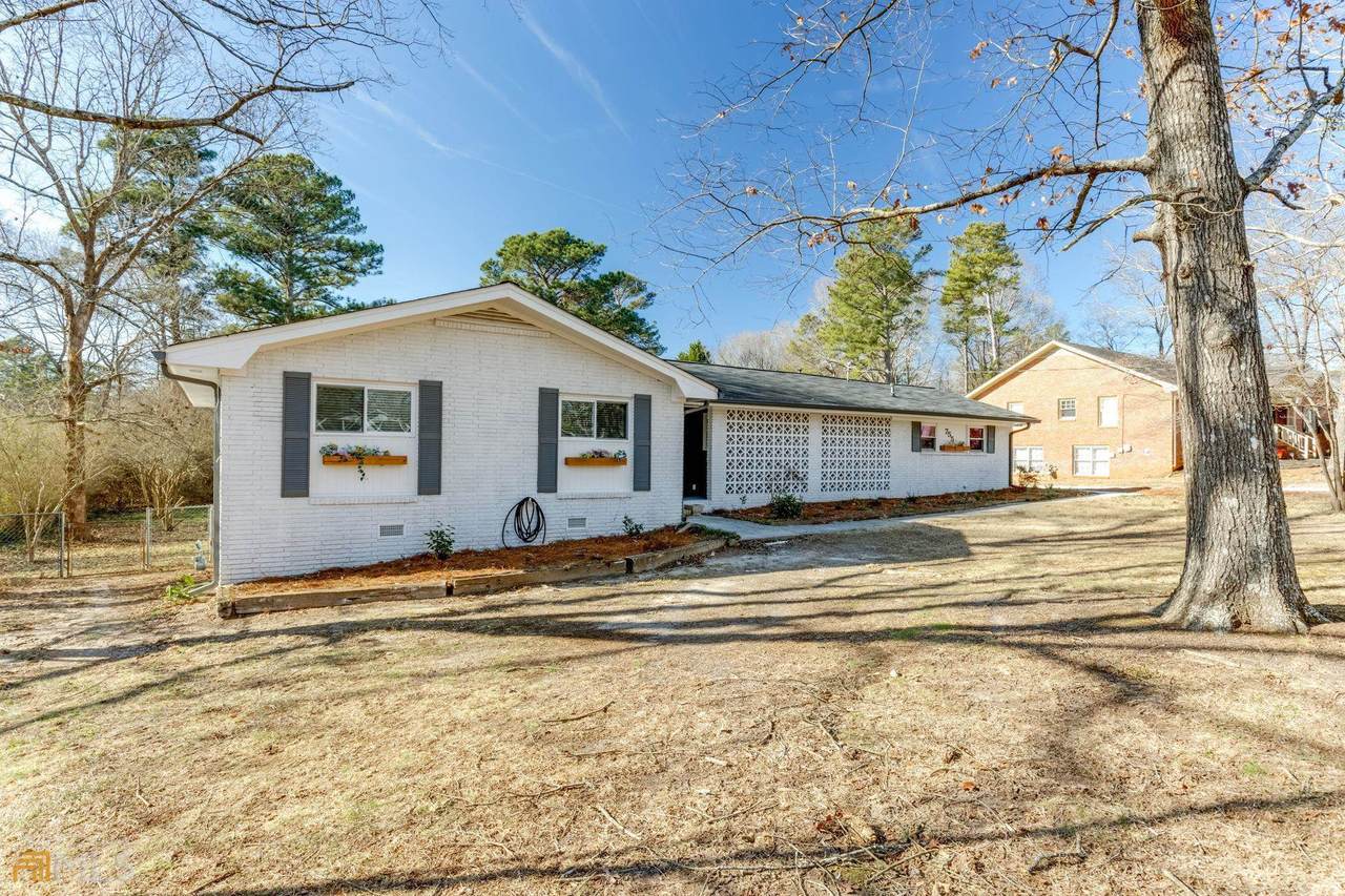 755 Sinyard Road - Photo 1