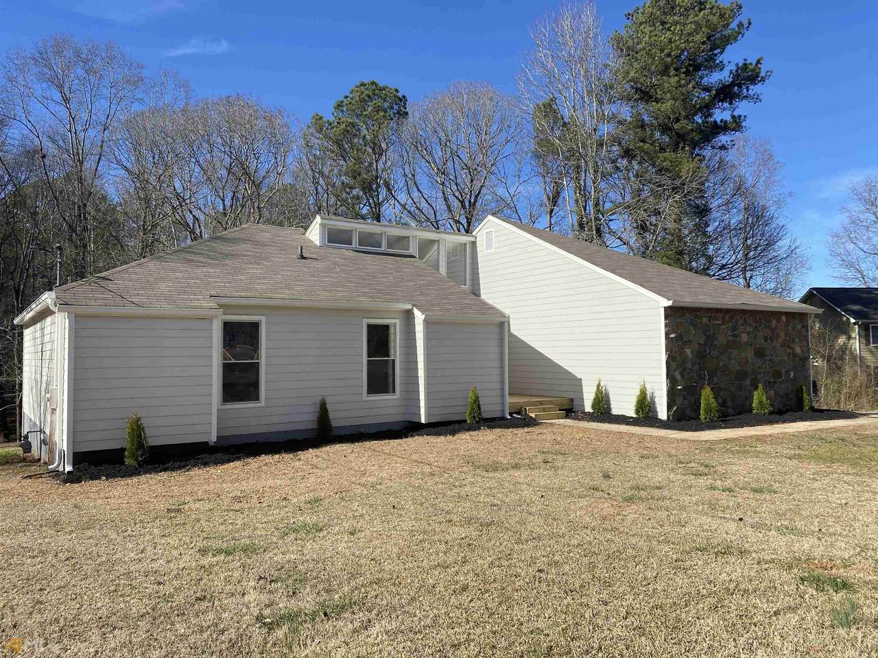 150 Drennan Drive - Photo 1