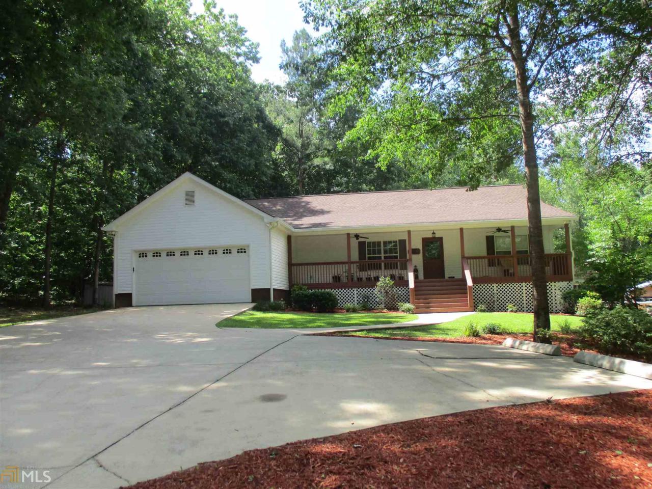 685 Jackson Rd - Photo 1