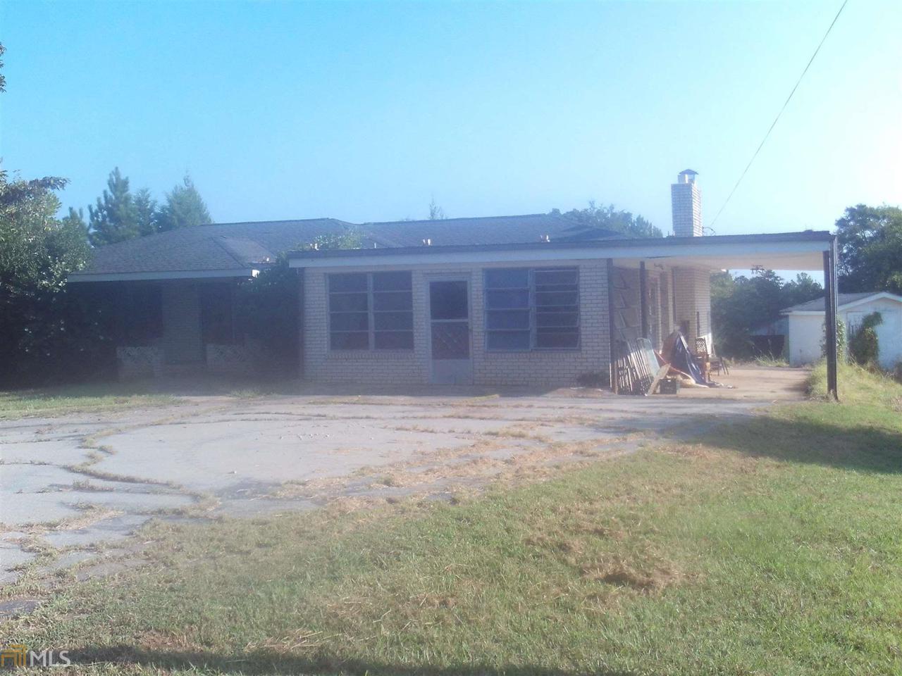1820 Highway 79 - Photo 1