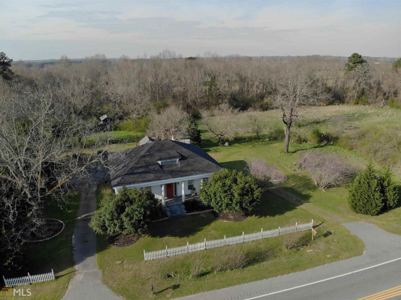 1033 Ga Highway 18 - Photo 1